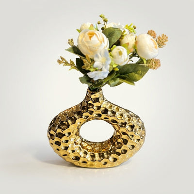 GOLDEN CERAMIC VASE W\O BUNCH