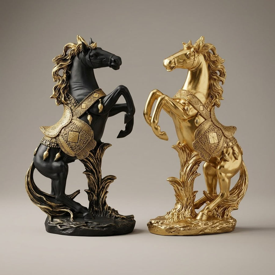 HORSE DECORE PIECE BLACK AND GOLDEN | SINGLE PIECE